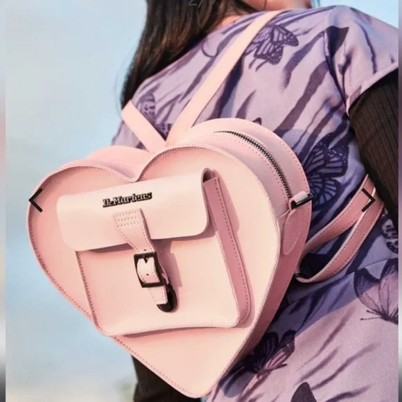 NWOT Dr. Martens Pink Heart Backpack - Picture 2 of 6